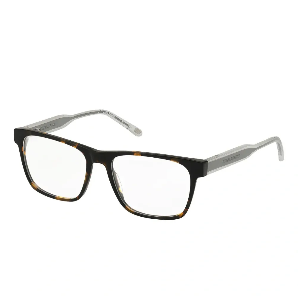 Очки в прямоугольной оправе