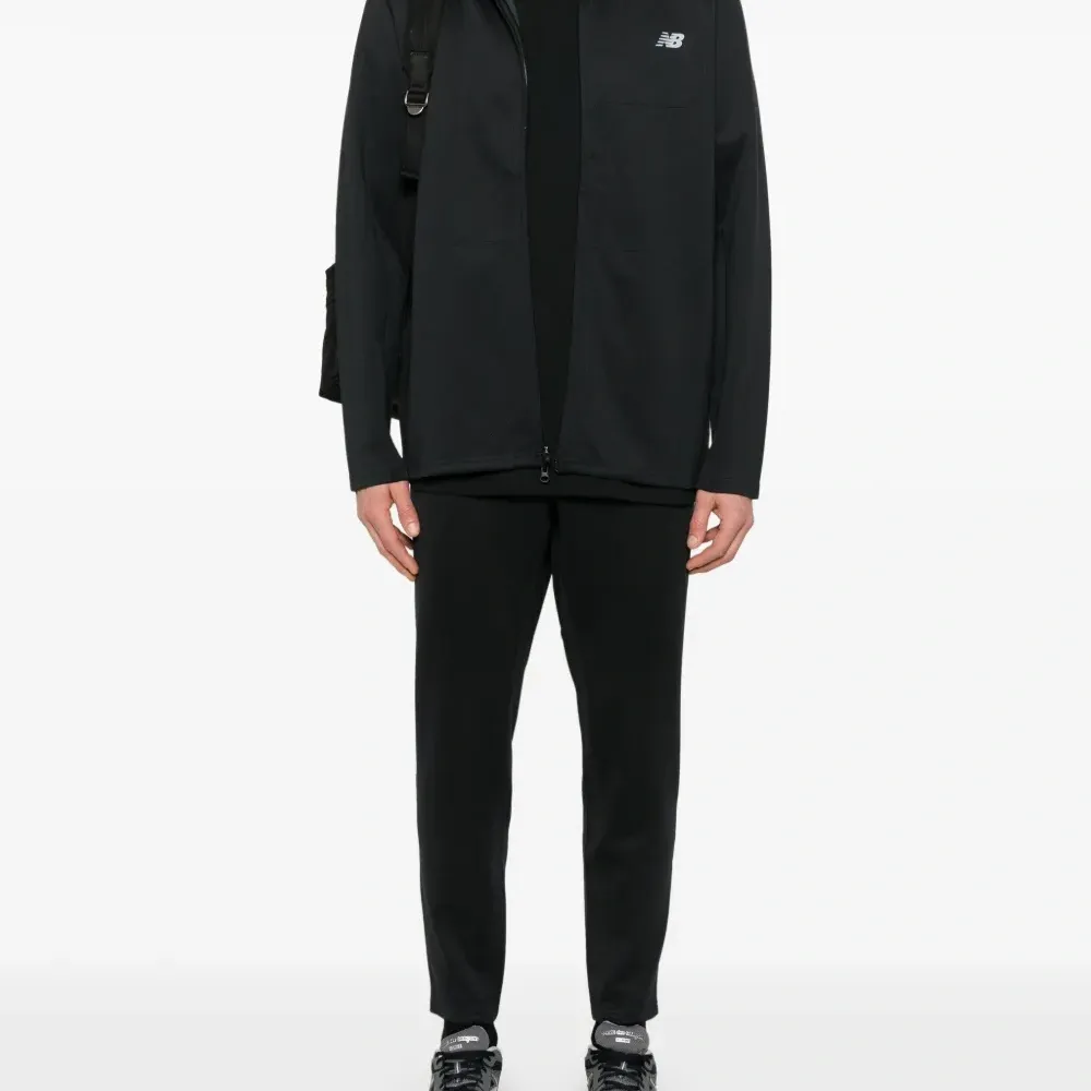 Футболка Athletics Premium Logo