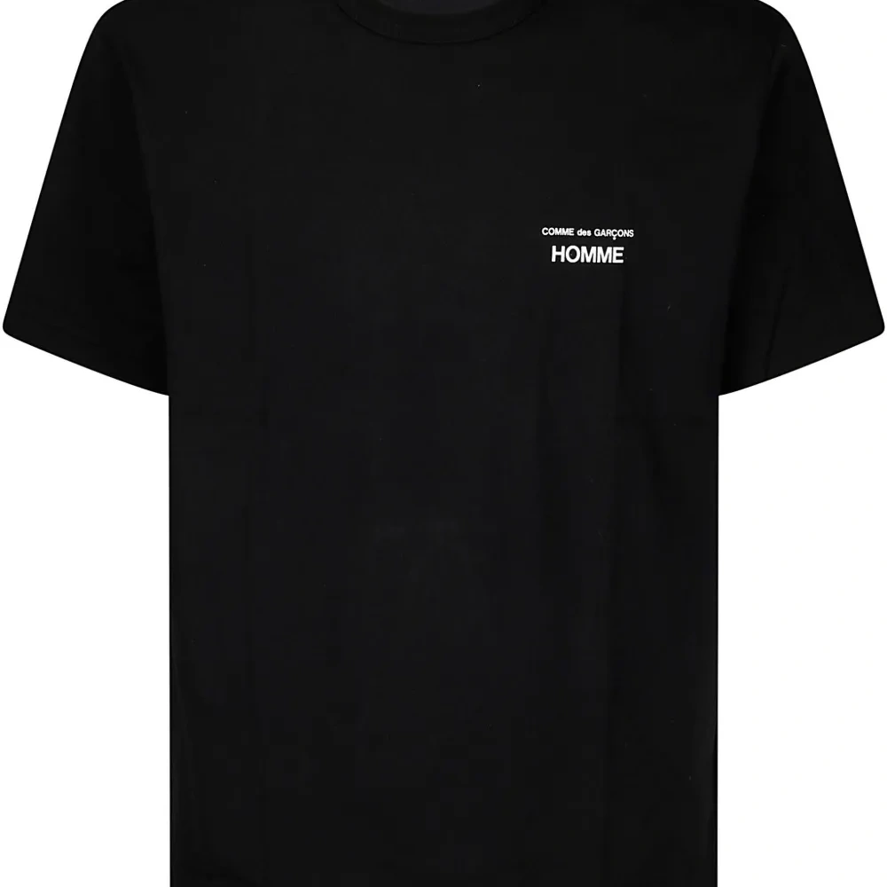 Футболка с логотипом