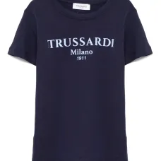 Футболка с логотипом