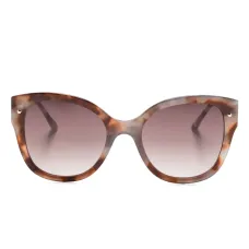 Солнцезащитные очки в массивной оправе