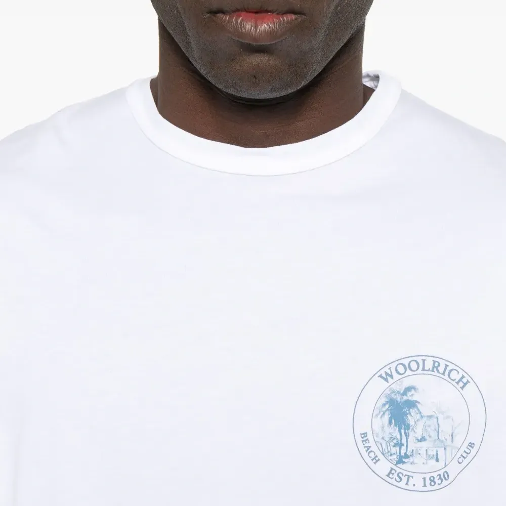 Футболка с круглым вырезом