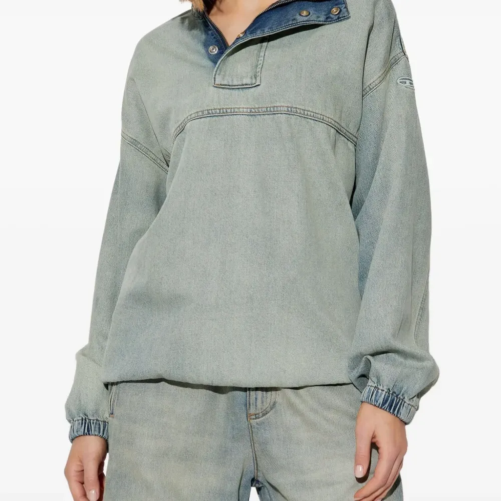 Толстовка D-Flow