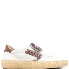 Кроссовки с вышитым логотипом