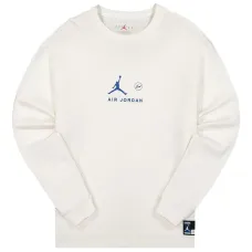 толстовка из коллаборации с Fragment