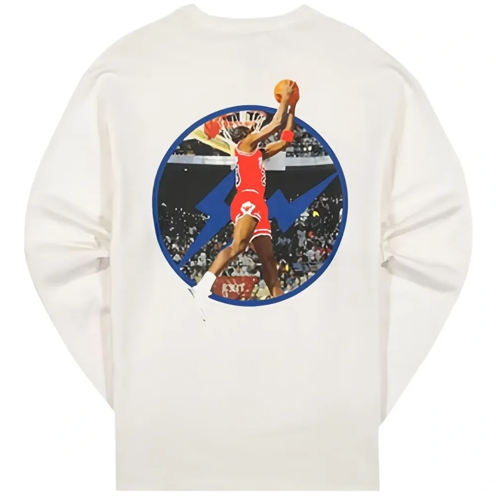 толстовка из коллаборации с Fragment