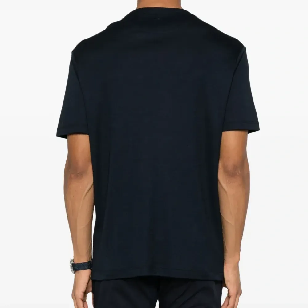 Многослойная футболка