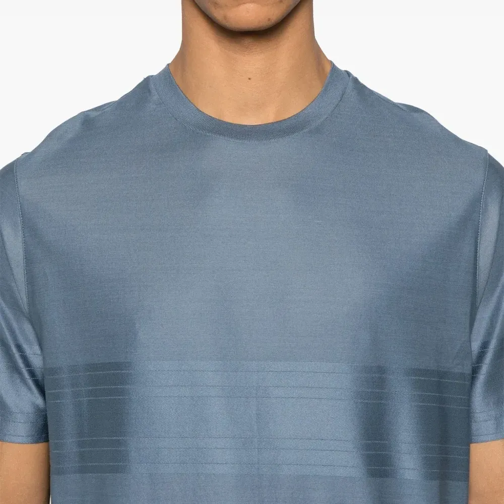 Футболка с круглым вырезом