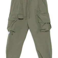 Брюки карго с вышитым логотипом