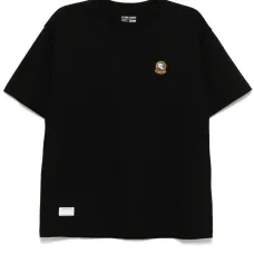 Футболка с нашивкой-логотипом