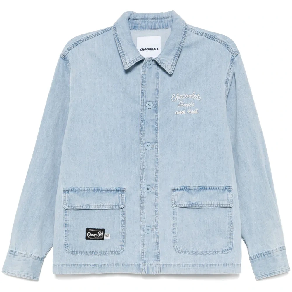 Рубашка с вышитым логотипом