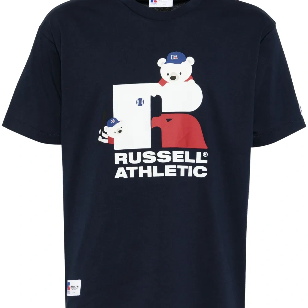 Футболка из коллаборации с Russell Athletric