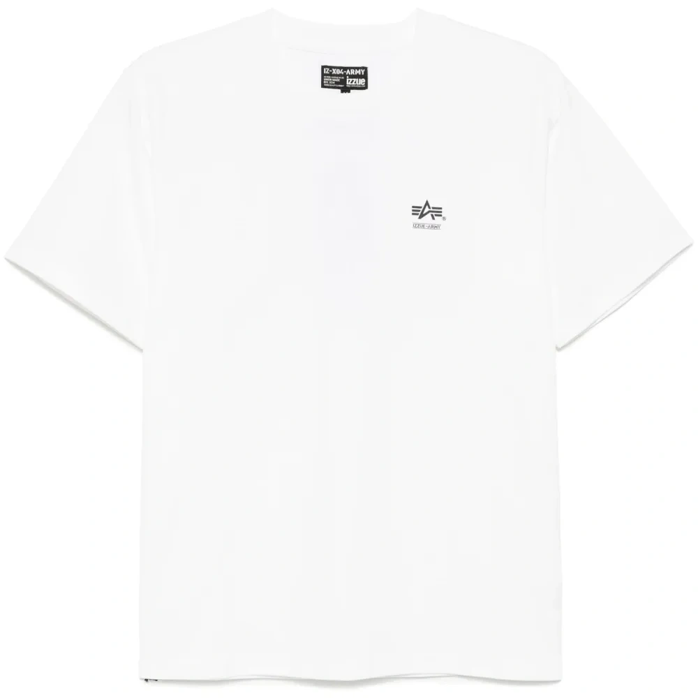 Футболка с логотипом