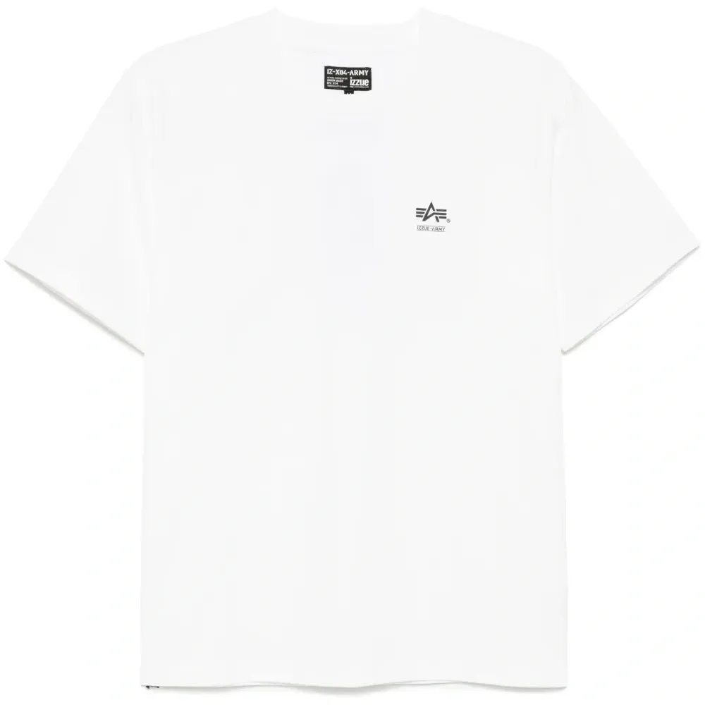 Футболка с логотипом