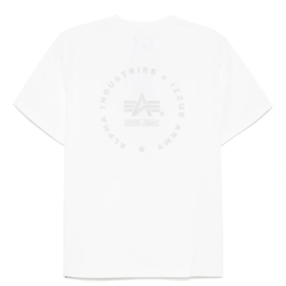 Футболка с логотипом