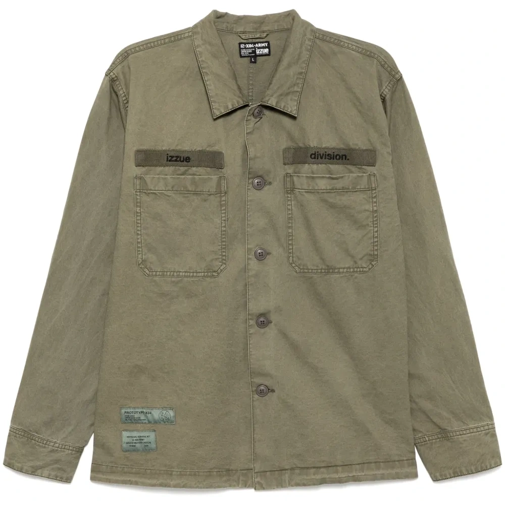 Рубашка с вышитым логотипом