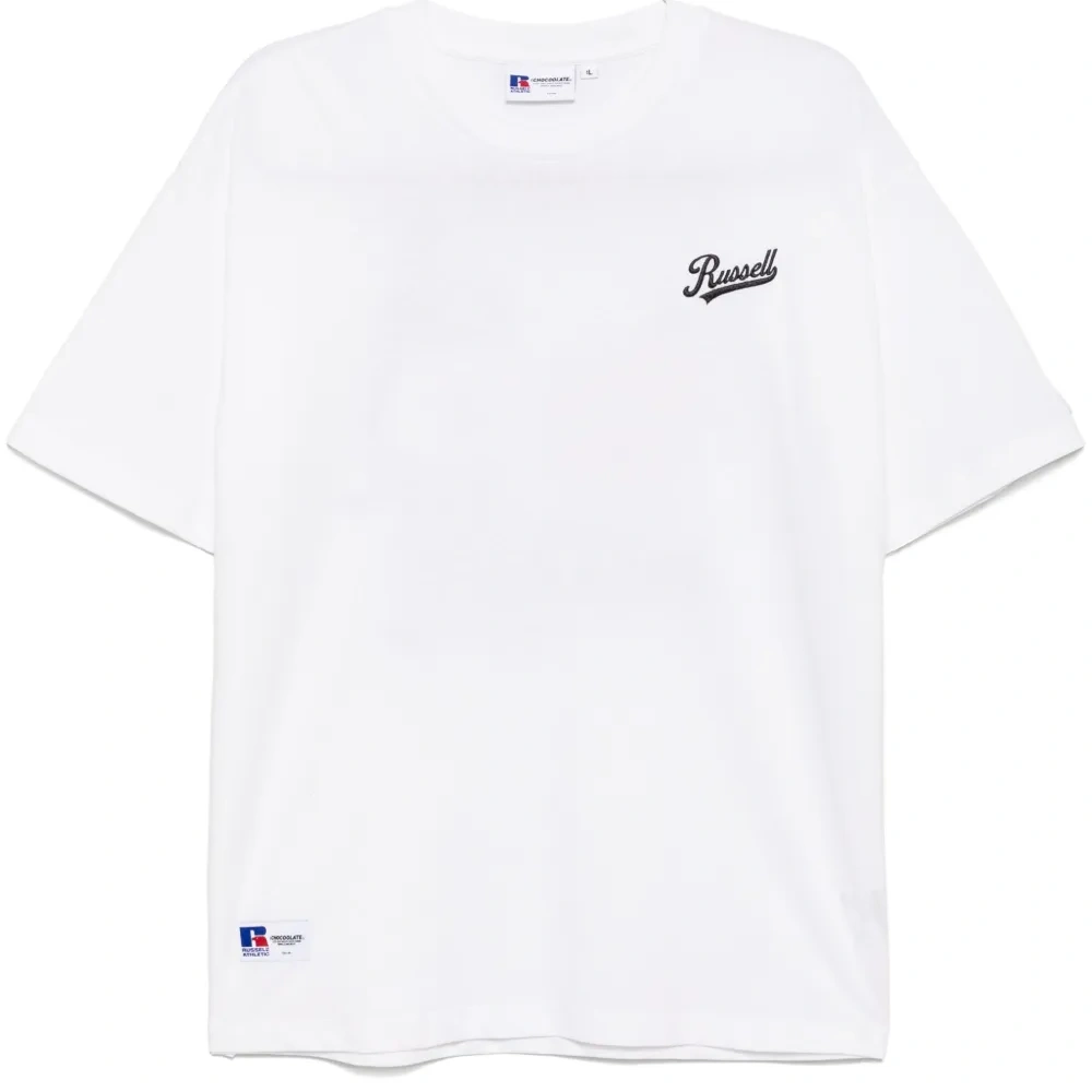 Футболка с вышивкой