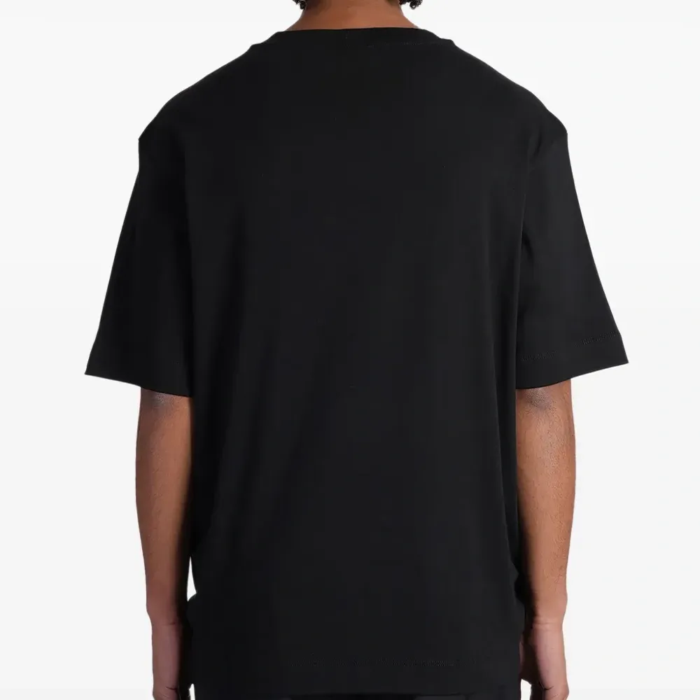 Футболка с круглым вырезом