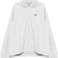 Куртка с нашивкой-логотипом