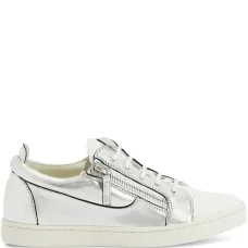 Кроссовки Nicki