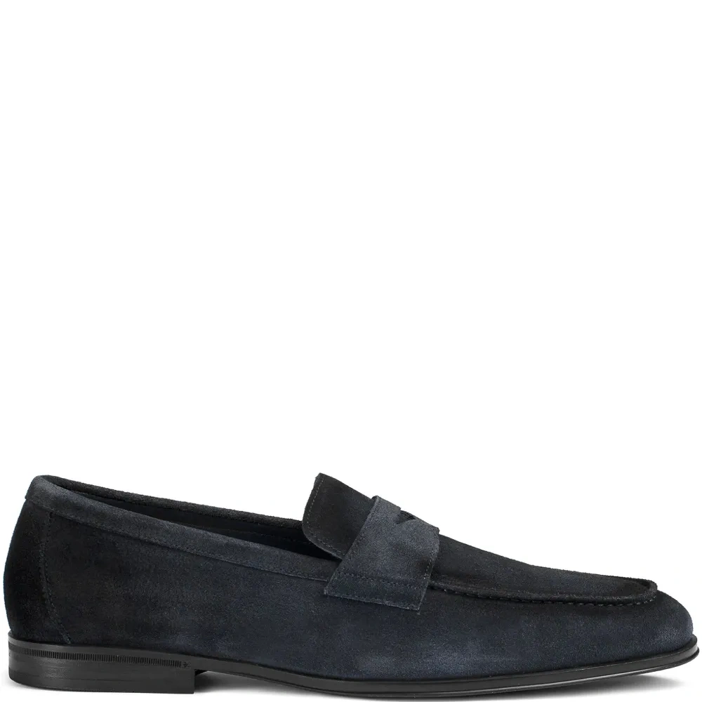 Замшевые лоферы