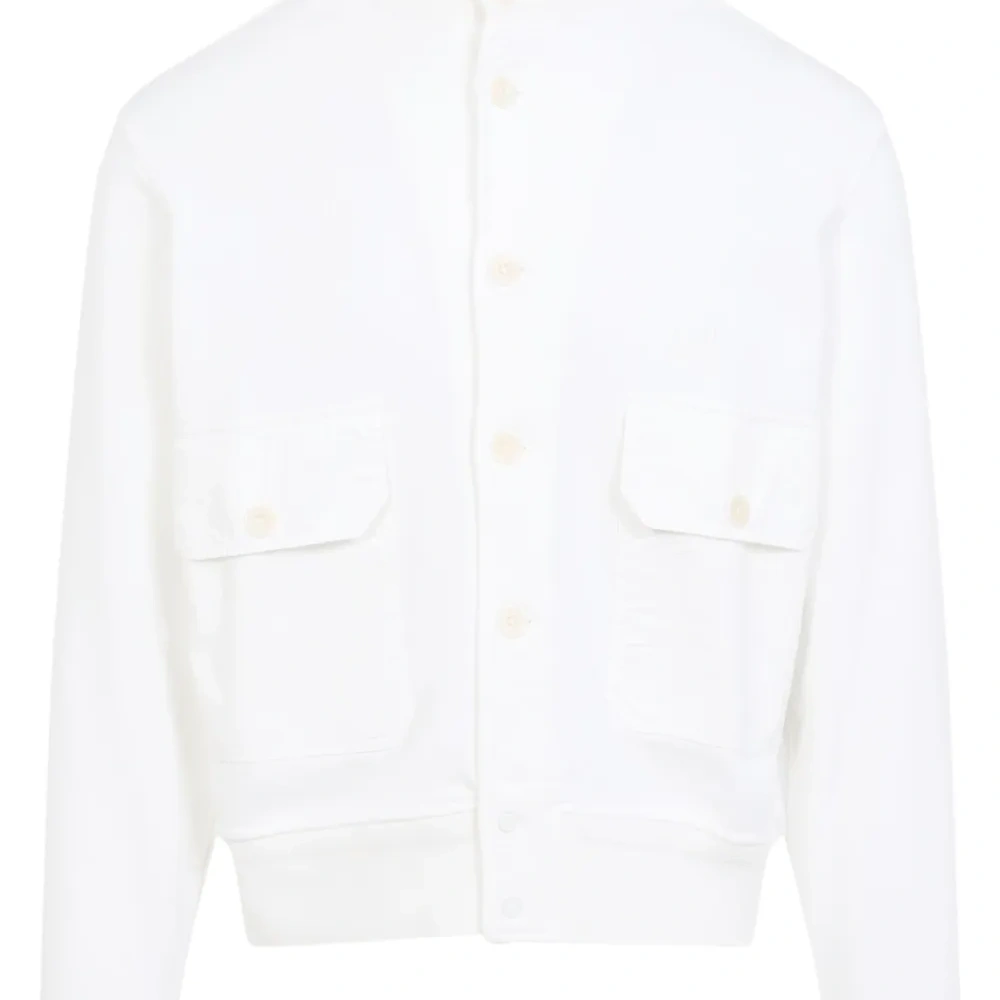 Куртка на пуговицах