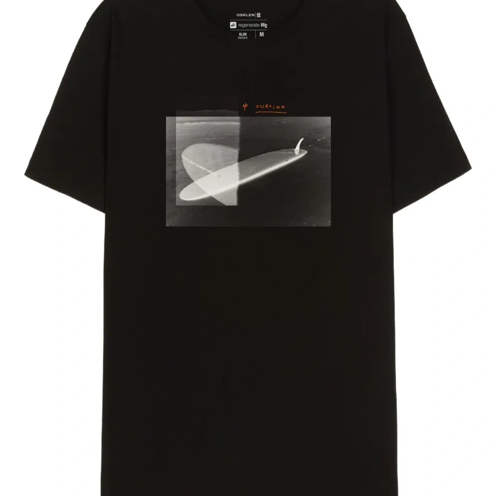 Футболка с графичным принтом