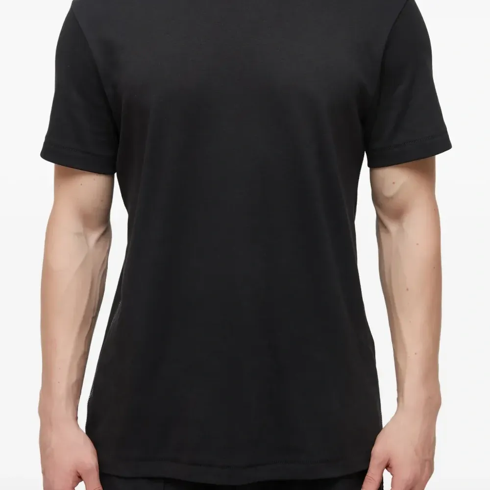 Футболка с короткими рукавами