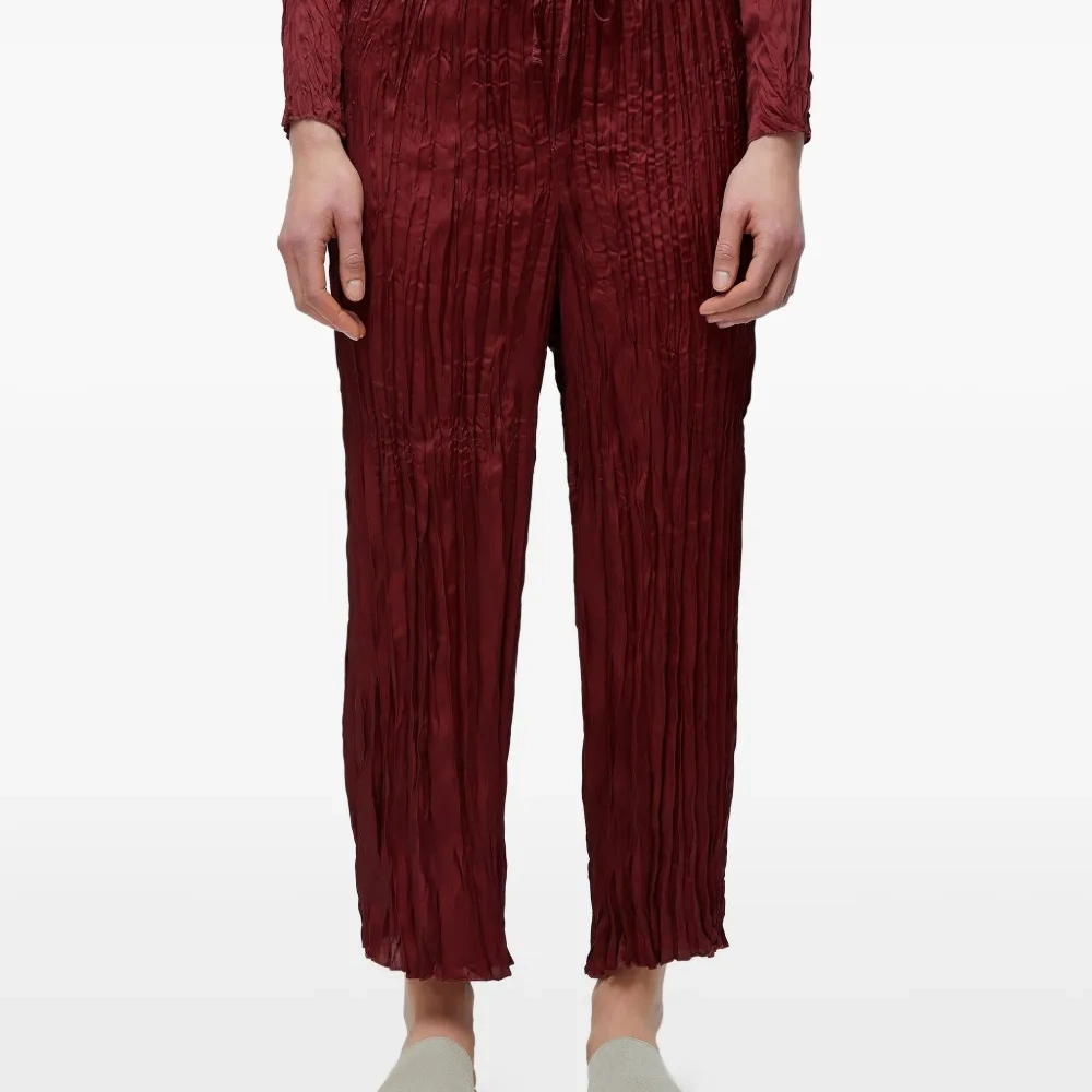 Брюки с жатым эффектом