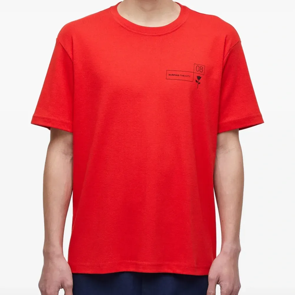 Футболка с логотипом