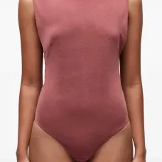 Боди с круглым вырезом