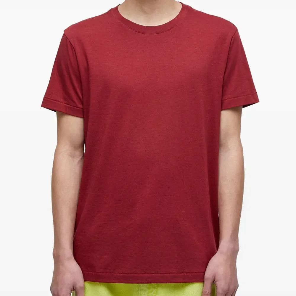 Футболка с круглым вырезом Футболка с круглым вырезом