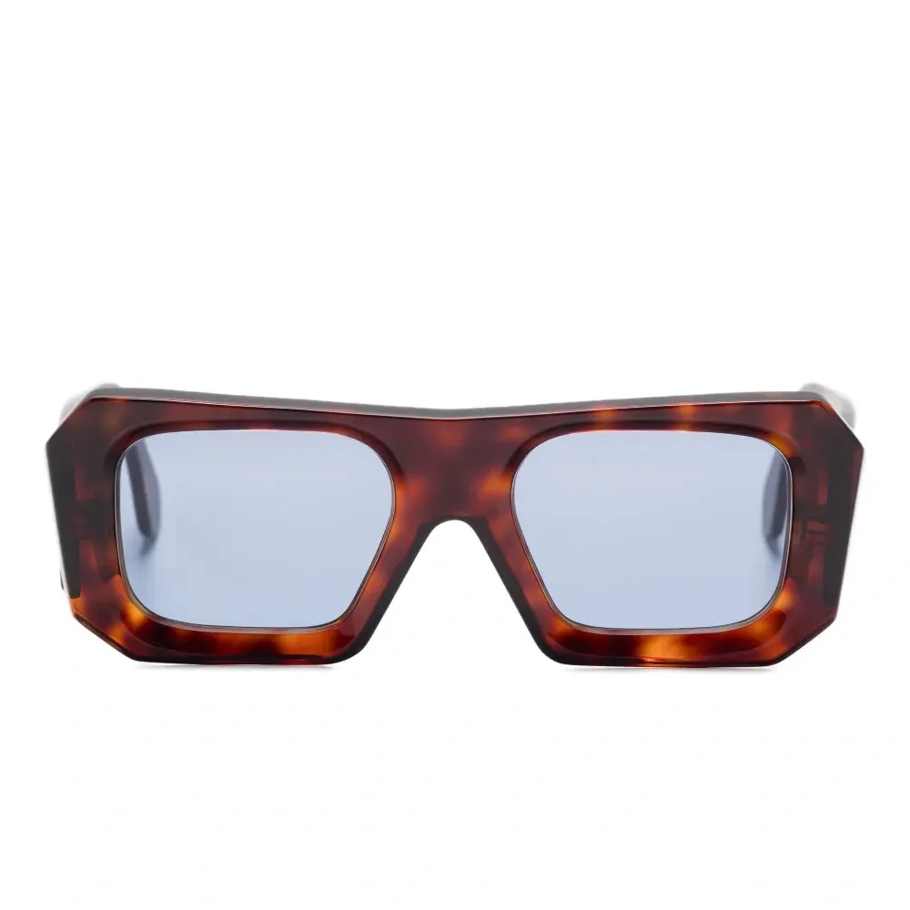 Солнцезащитные очки Abbondanza в геометричной оправе