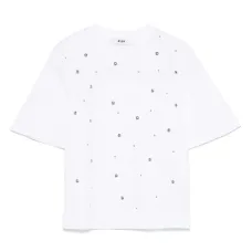 Футболка с заклепками