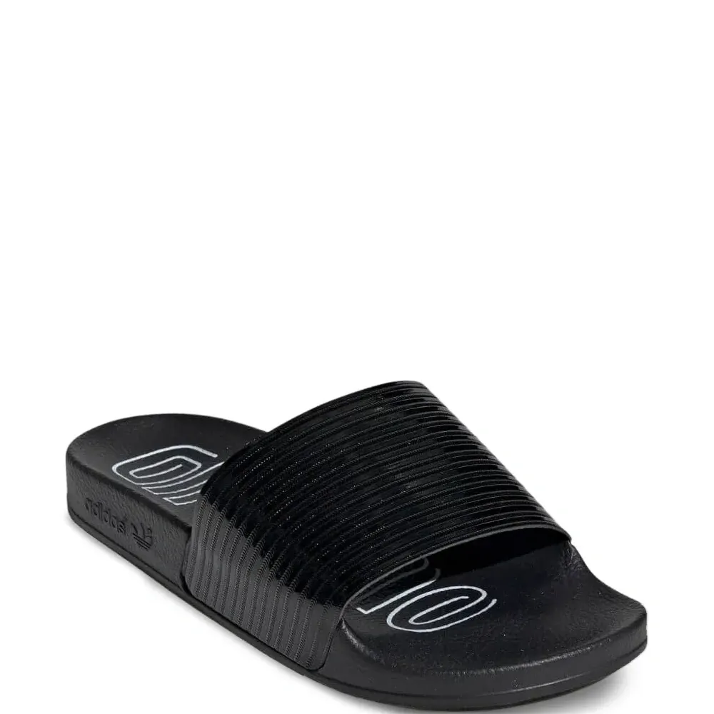 Шлепанцы Adilette