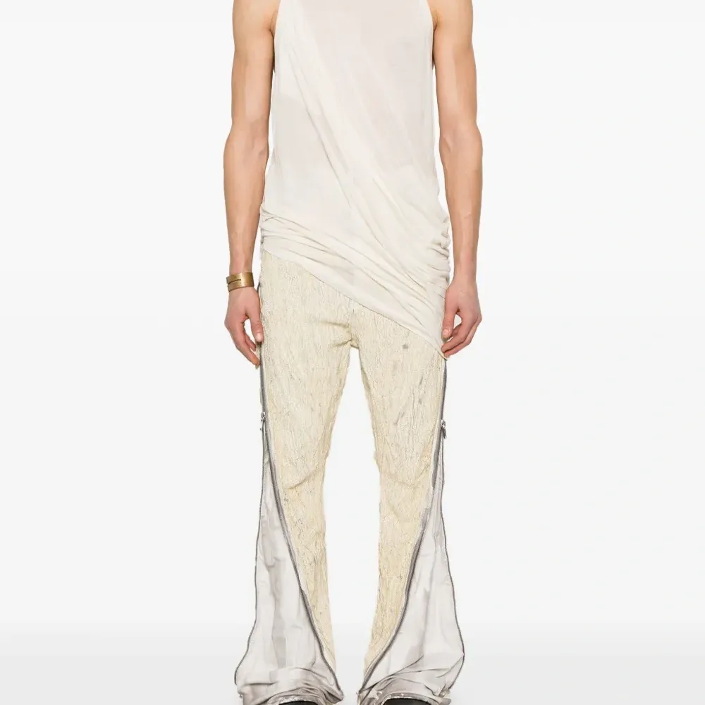 Топ Anthem без рукавов