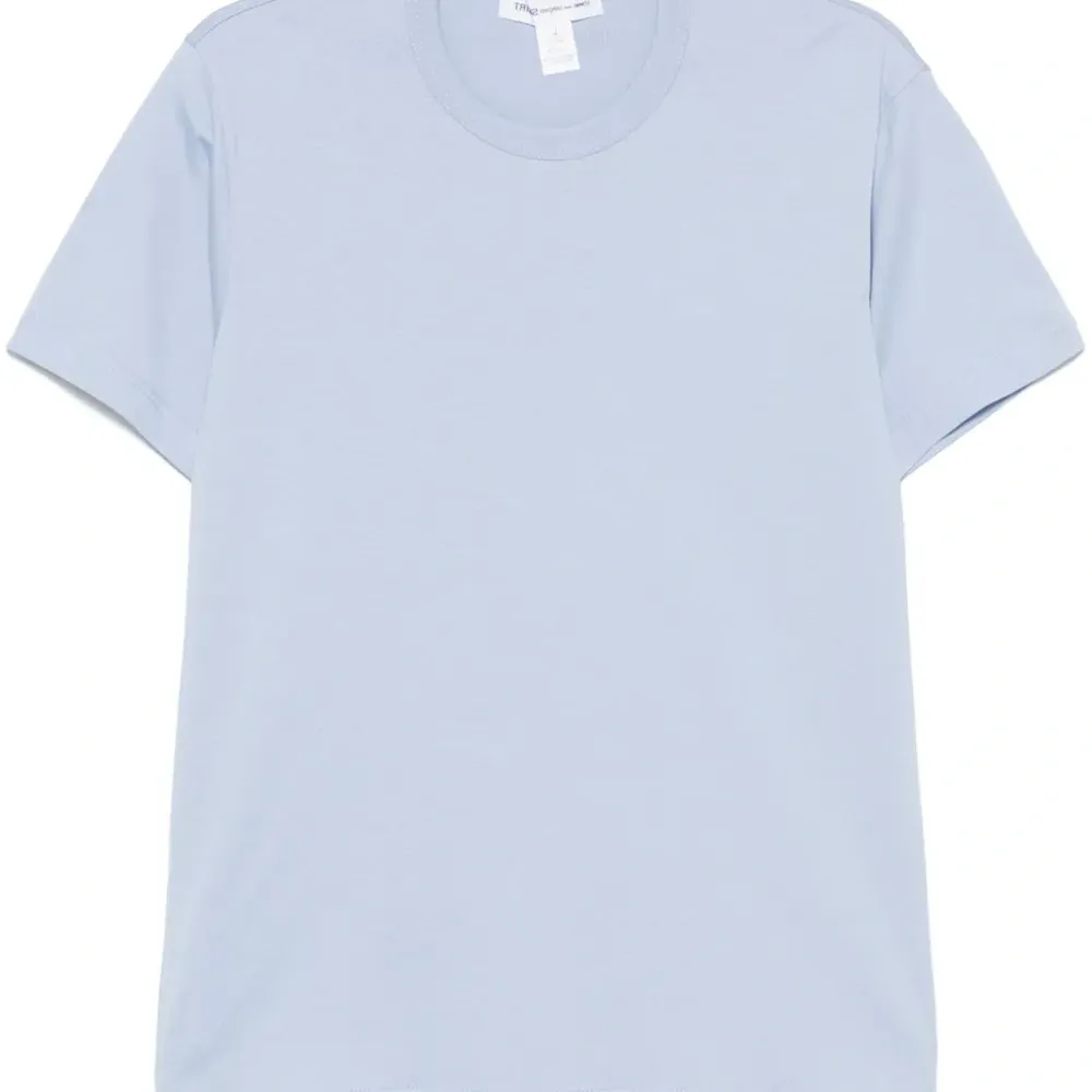 Футболка с круглым вырезом