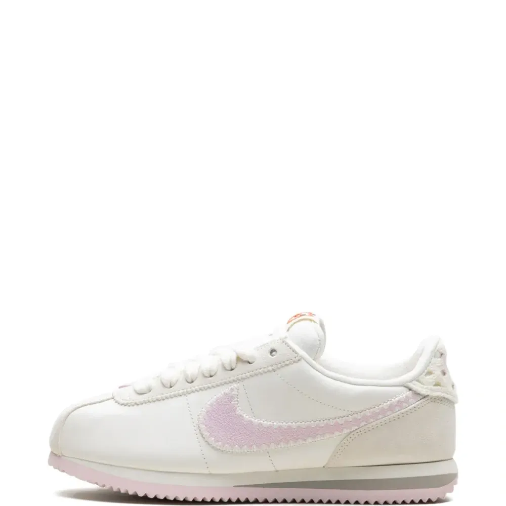 Кроссовки Cortez Valentine's Day - 2025