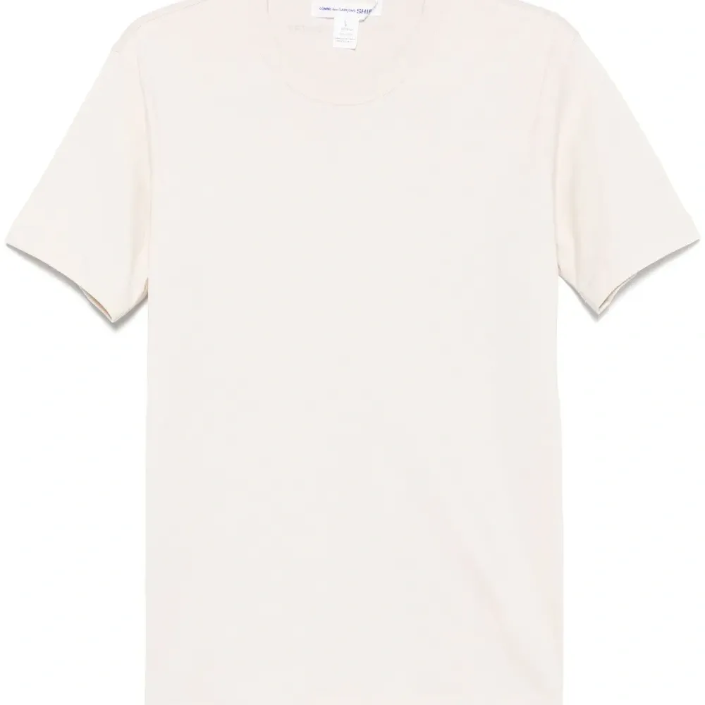 Футболка с круглым вырезом