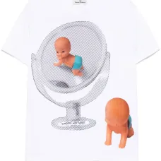 Футболка с графичным принтом