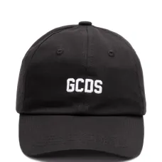 Бейсболка с вышитым логотипом Бейсболка с вышитым логотипом