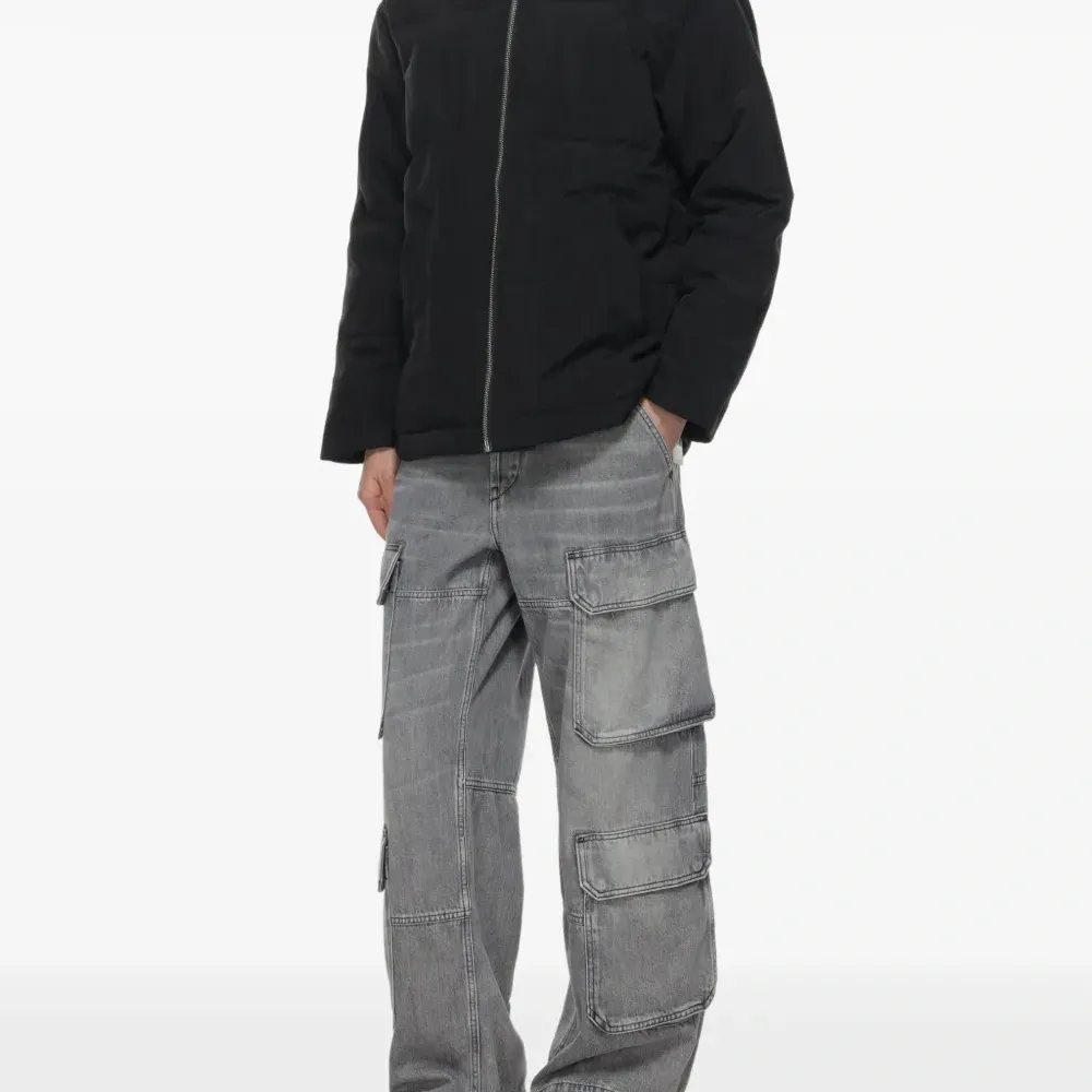 Куртка с воротником-стойкой