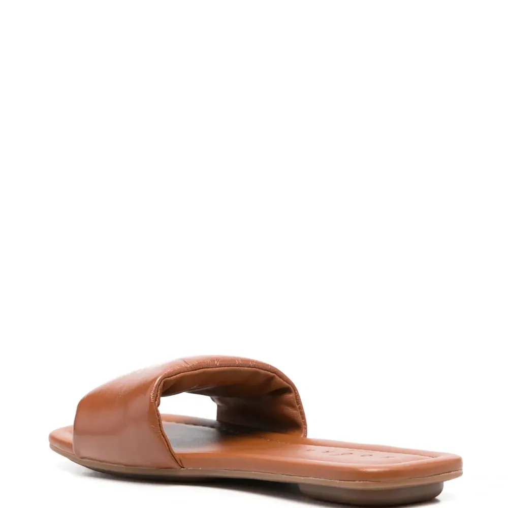 Кожаные сандалии Кожаные сандалии