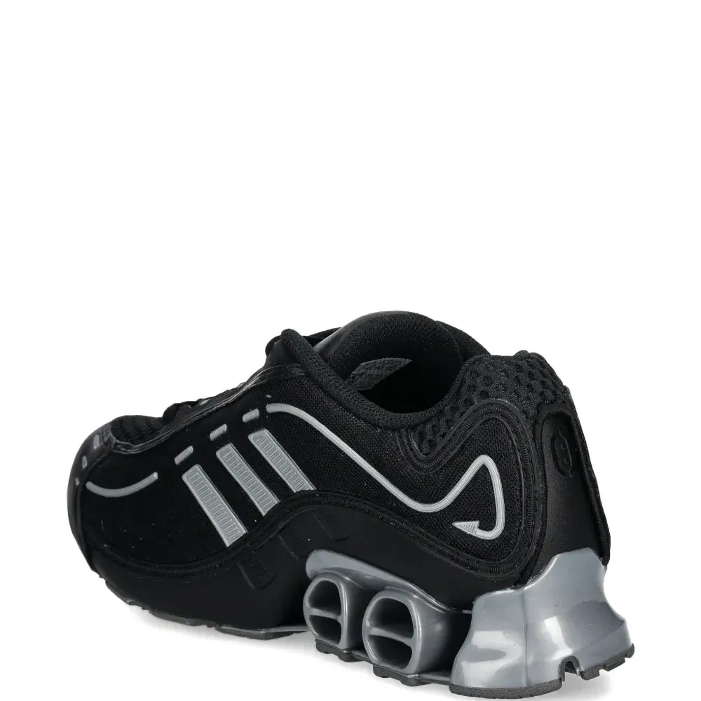 Кроссовки Megaride O1