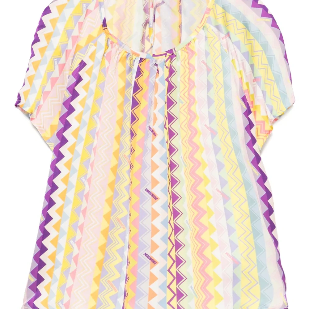 Блузка с узором зигзаг