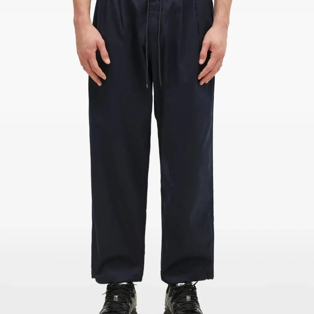 брюки с кулиской и складками