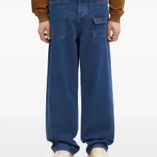 Джинсы с карманами