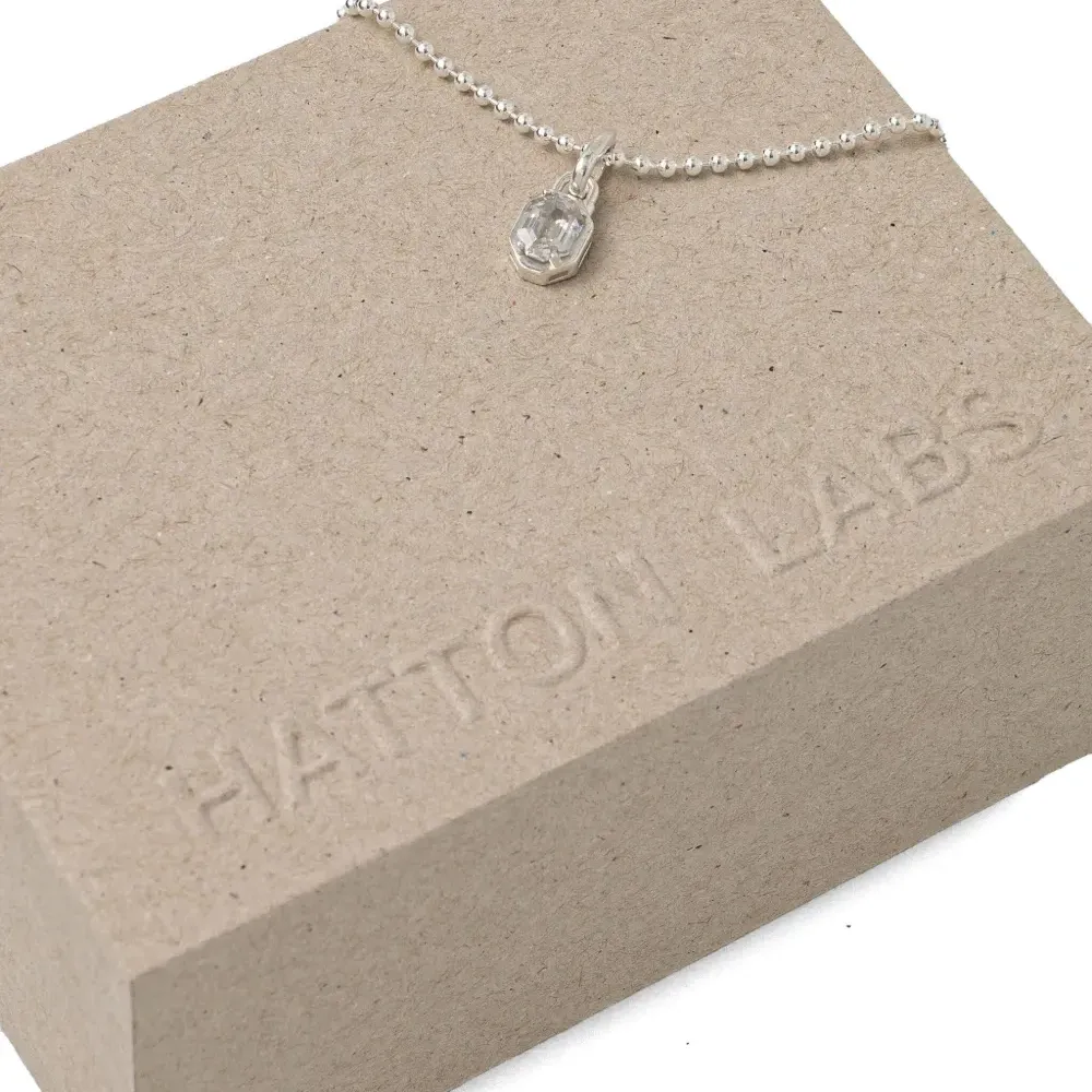 Колье с подвеской