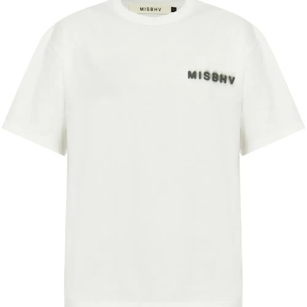 Футболка с логотипом