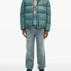 Джинсы с пятью карманами